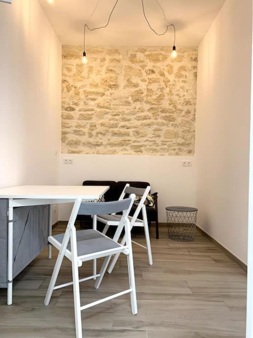 Appartement Secteur Gare Et Place De La Comedie, Wifi & Climatisation Montpellier Ngoại thất bức ảnh