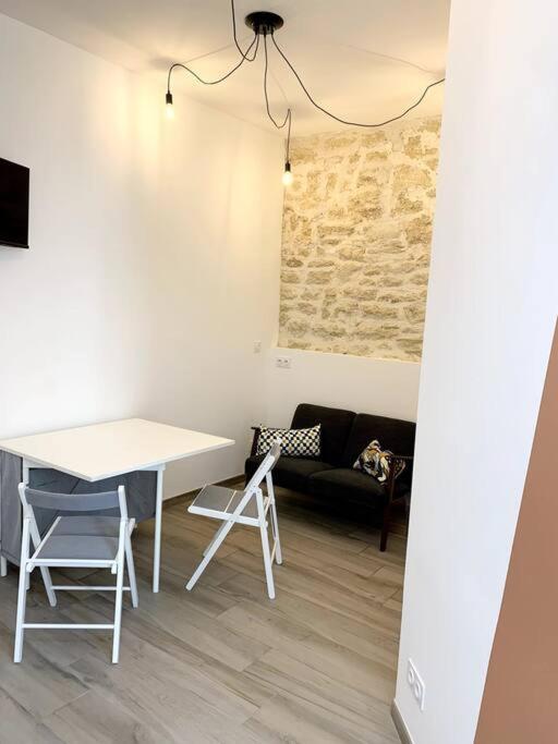 Appartement Secteur Gare Et Place De La Comedie, Wifi & Climatisation Montpellier Ngoại thất bức ảnh